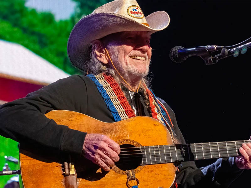 Outlaw Music Festival: Willie Nelson and Family, The Avett Brothers, Gov't Mule & Elizabeth Cook at Wharf Amphitheater